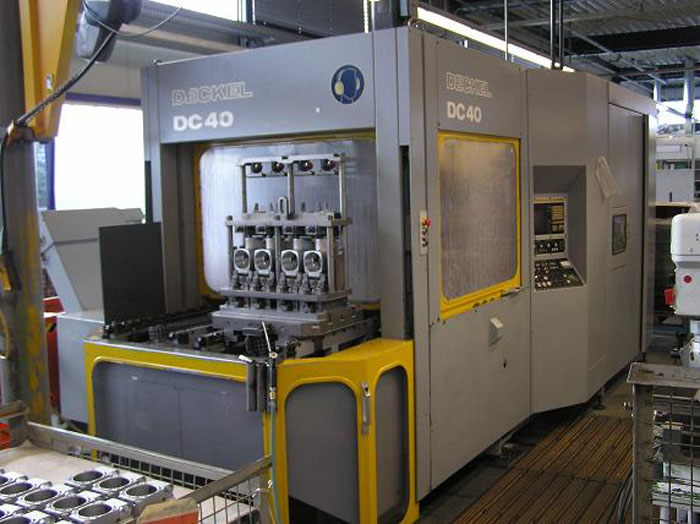 Used horizontal machining centre general view